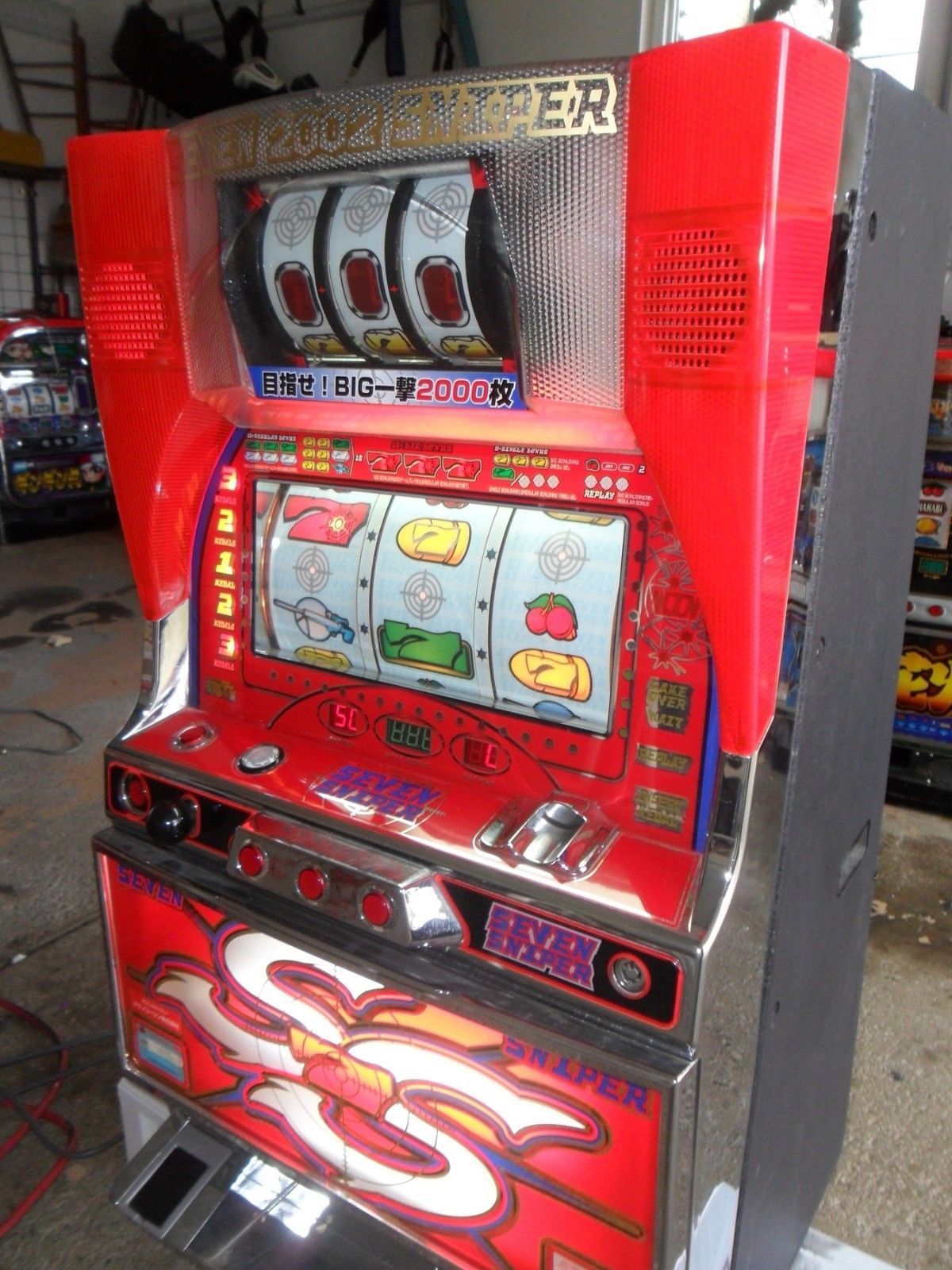 Slot machine tokens to quarters